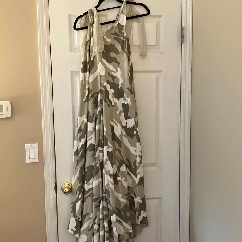 NT camo jumpsuit. One size. Tie shoulder. V neck